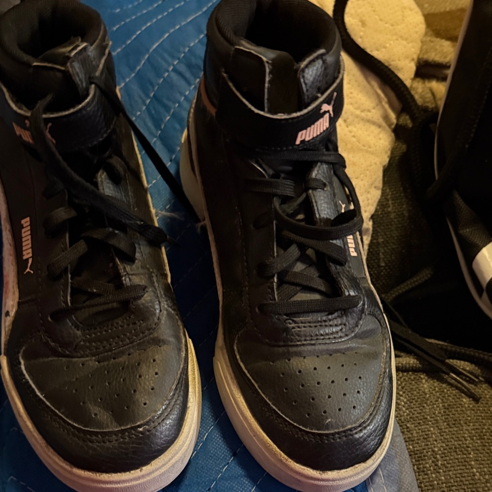 Puma Kids Black and Pink Mid-Top Sneakers
